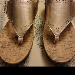 Sandals by Vionic Pink Bronze/Gold